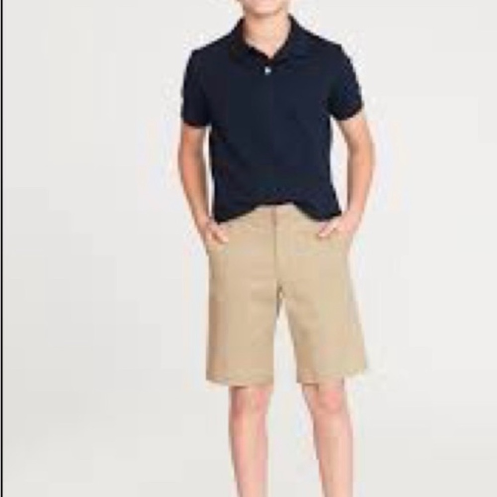 OLD NAVY boys uniform Shorts in Khaki with adjustable waist size 10